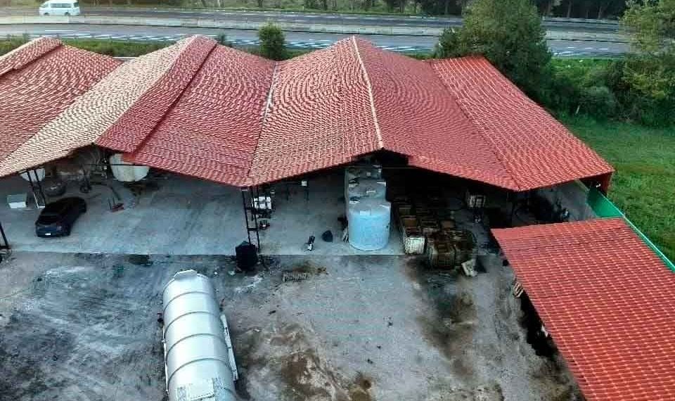 Aseguran centro de huachicoleo en Tres Marías