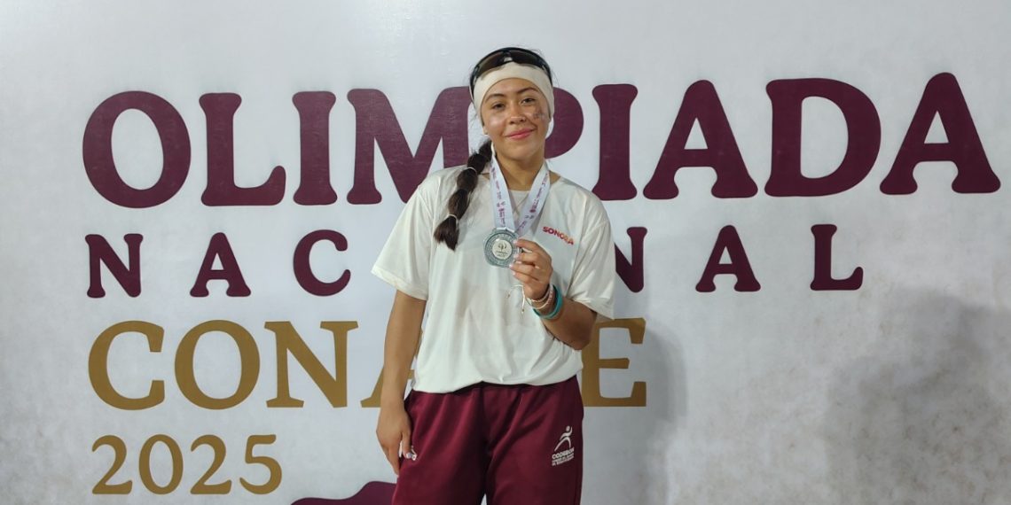 Participará alumna de Cobach Sonora en Serie Mundial de Softbol