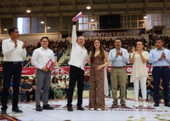 Gobernador Durazo beneficia a más de cinco mil estudiantes cajemenses con Becas Sonora de Oportunidades