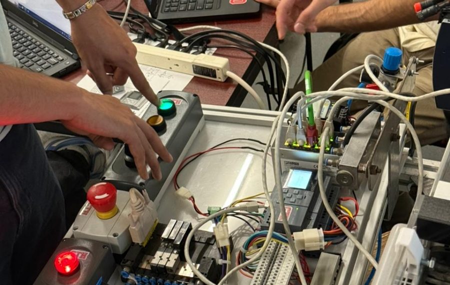 Gobierno de Sonora capacita a estudiantes del Programa de Movilidad a Taiwán en automatización