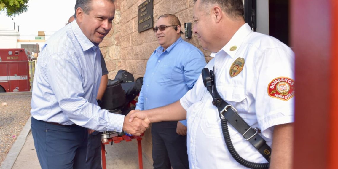 Destaca Toño Astiazarán heroísmo de Bomberos de Hermosillo en su 79 aniversario