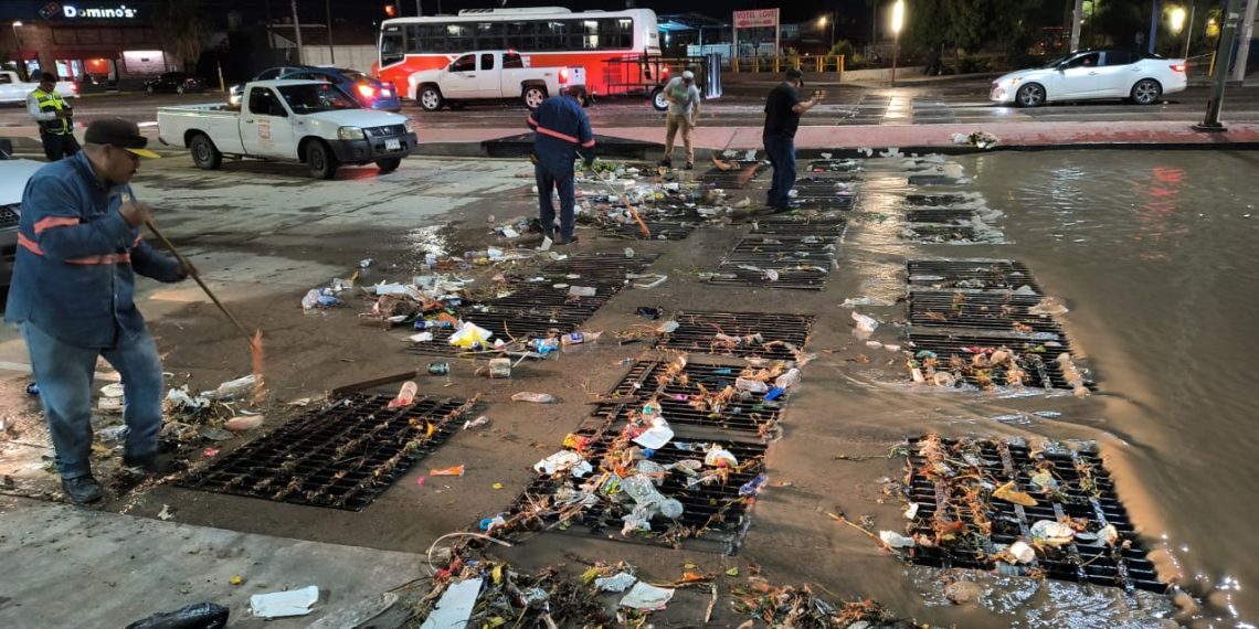 Mantiene Ayuntamiento de Hermosillo trabajos de limpieza en la ciudad por temporada de lluvias