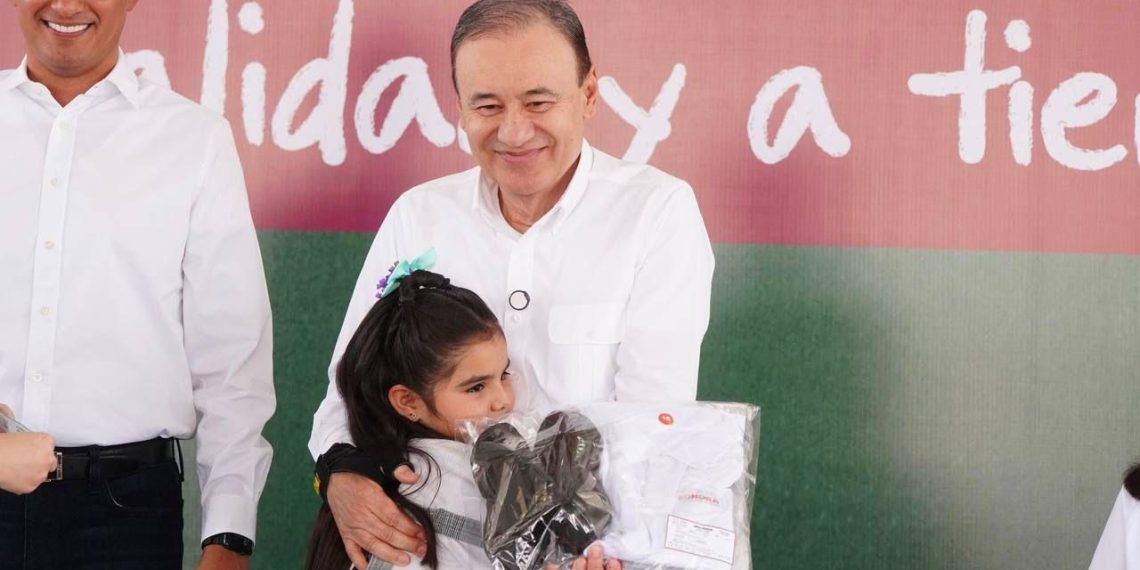 Gobernador Durazo fortalece educación con inversión histórica de más de 1,380 mdp