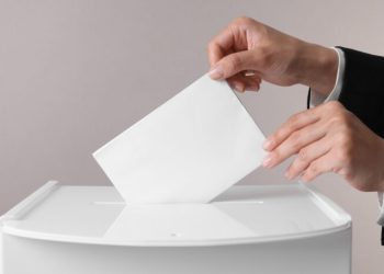 Sheinbaum anuncia encuesta sobre reforma electoral