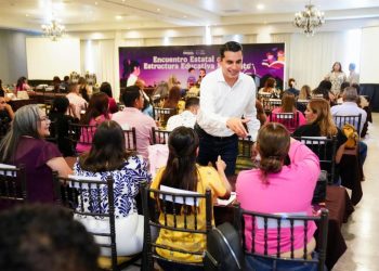 Capacita Gobierno de Sonora a docentes que brindarán el servicio educativo a estudiantes migrantes: SEC