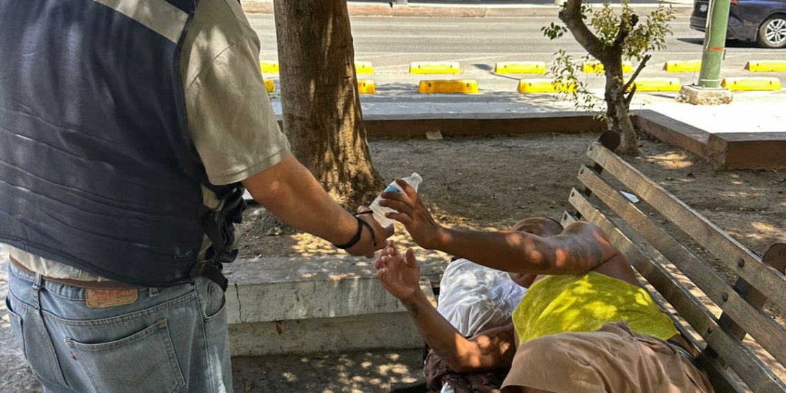 Brinda Ayuntamiento de Hermosillo asistencia a personas ante récord de temperatura