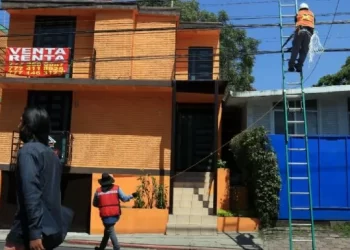 Se necesitan 93 mil 600 pesos al mes para comprar una casa en México: ITESO