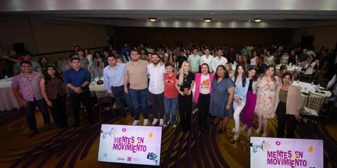 Gobierno de Sonora impulsa el liderazgo juvenil con Mentes en Movimiento