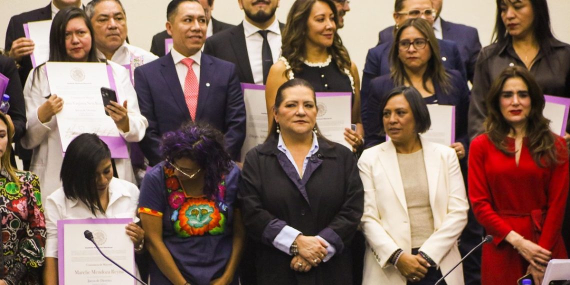 INE devuelve el triunfo a candidatos con ‘malos’ promedios en licenciatura