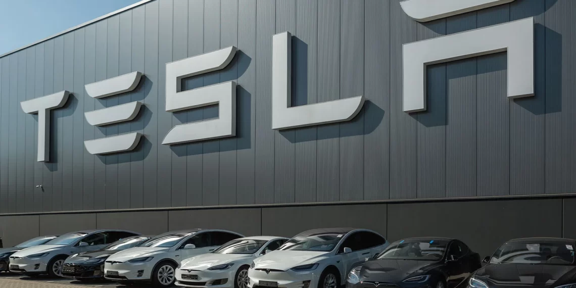 Chips de Inteligencia Artificial, la inversión de Tesla que le da un respiro a Samsung