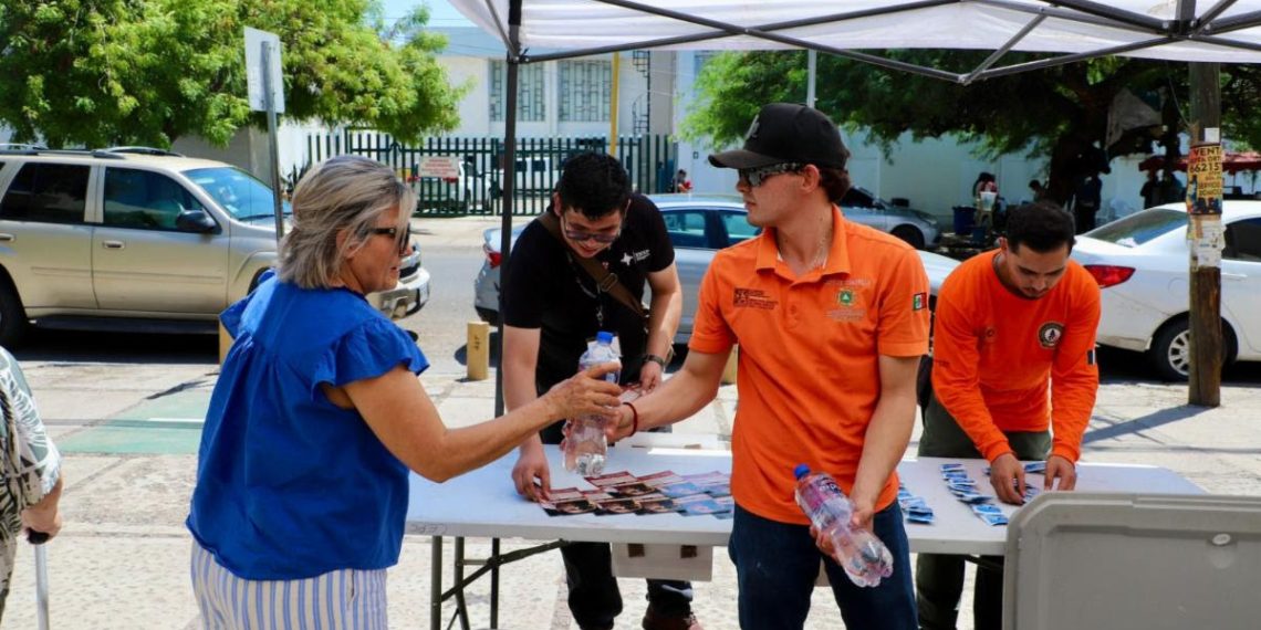 Refuerza Gobierno de Sonora acciones preventivas con entrega de agua y suero
