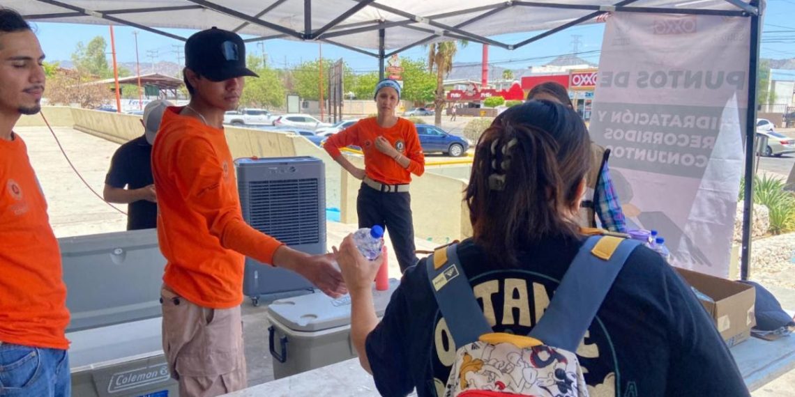 Realiza Gobierno de Sonora acciones preventivas con entrega de agua y suero