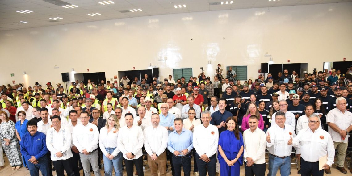 Ratifican a Javier Villarreal Gámez como Líder del Sindicato Minero de la CTM