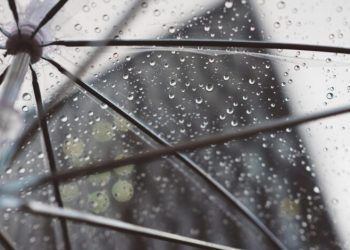 “Lorena” pierde fuerza y se degrada ciclón post-tropical