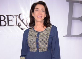 Cynthia Klitbo deja México por trabajo