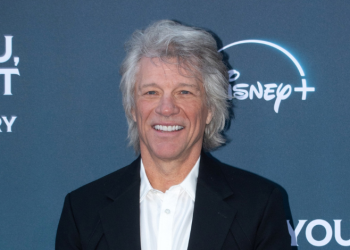 Jon Bon Jovi está feliz de ser abuelo