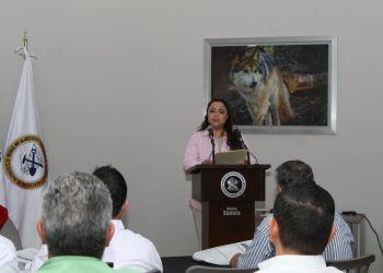 Capacita sector minero con visión de futuro y respeto al entorno