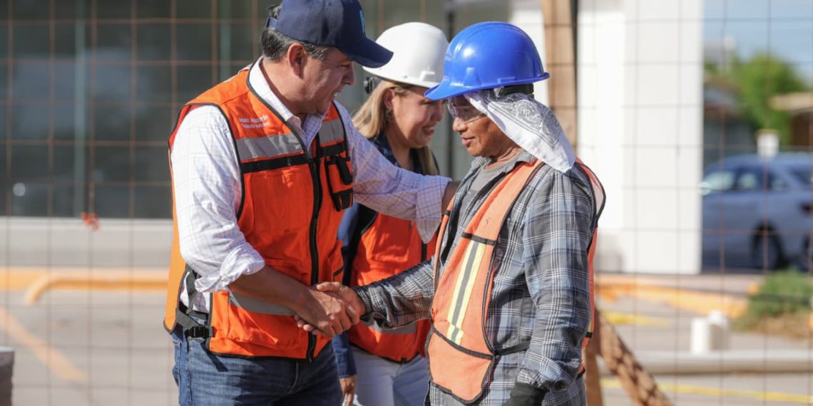 Paso a desnivel tendrá 3 mil 900 especies de plantas y arbustos con la totalidad de cableado subterráneo: Toño Astiazarán