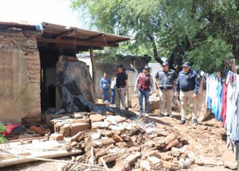 Gobierno de Sonora realiza acciones en favor de ciudadanía tras lluvias intensas por paso de ciclón Lorena