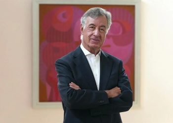 Adquiere Chico Pardo 25% de Banamex