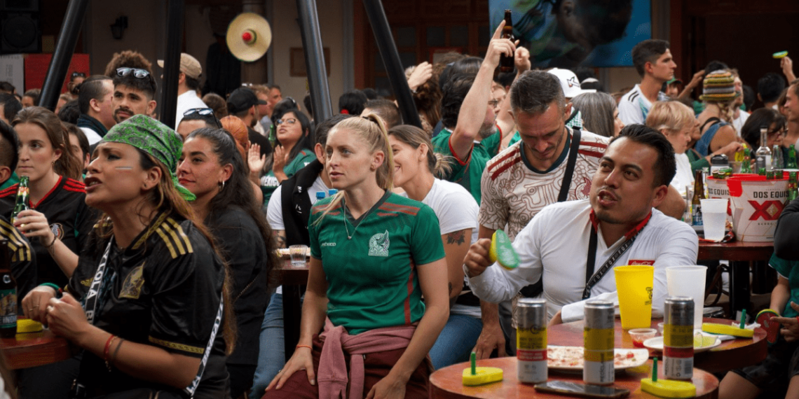 Profeco recuerda a consumidores sus derechos en restaurantes y bares durante fiestas patrias