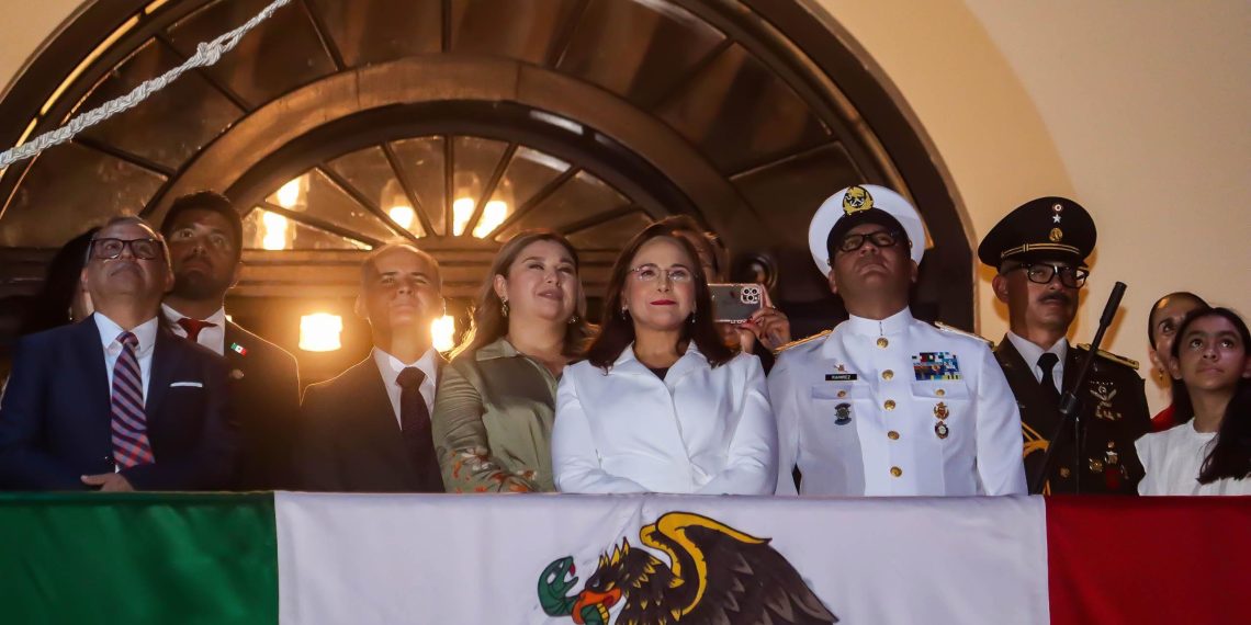 Celebra Ayuntamiento de Guaymas el 215 aniversario del Grito de Independencia