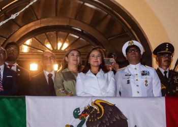 Celebra Ayuntamiento de Guaymas el 215 aniversario del Grito de Independencia