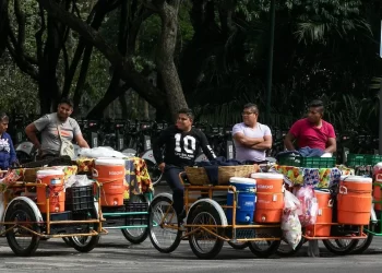 Valor de la economía informal llegó a 5.8 billones de pesos