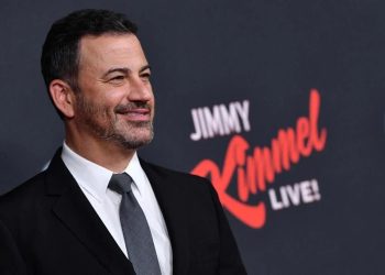 Critica Hollywood censura tras suspensión de show Kimmel