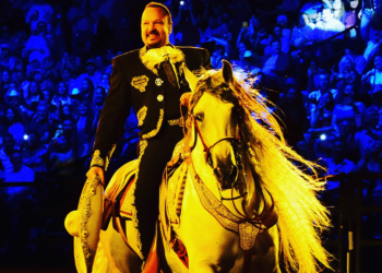 Pepe Aguilar lanza mensaje tras petición de cancelar su show de las fiestas patrias 