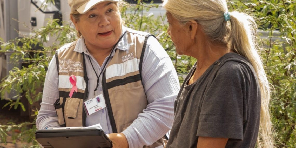 Ofrece Gobierno de Sonora atención médica y bienestar a familias de Estación Oroz tras el paso de la depresión tropical “Raymond”