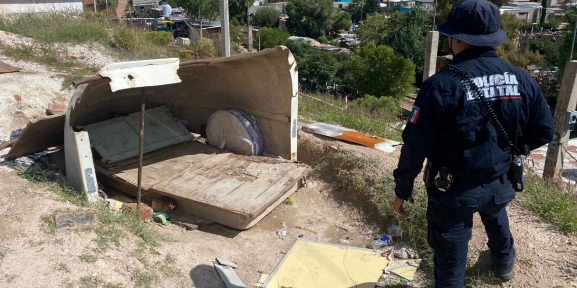 Detiene División de Operaciones Fronteriza PESP a personas con narcótico y equipo de comunicación en Nogales