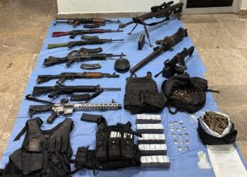 Operativo conjunto decomisa drogas, armamento y detiene a dos generadores de violencia