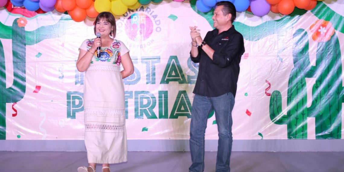 Cierra Gobierno de Sonora septiembre con noche mexicana del Voluntariado Isssteson