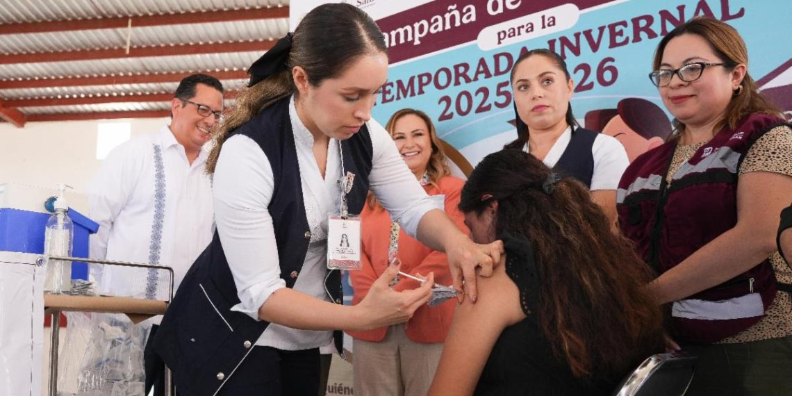 Inicia Gobierno de Sonora campaña de vacunación para la temporada invernal en Banámichi