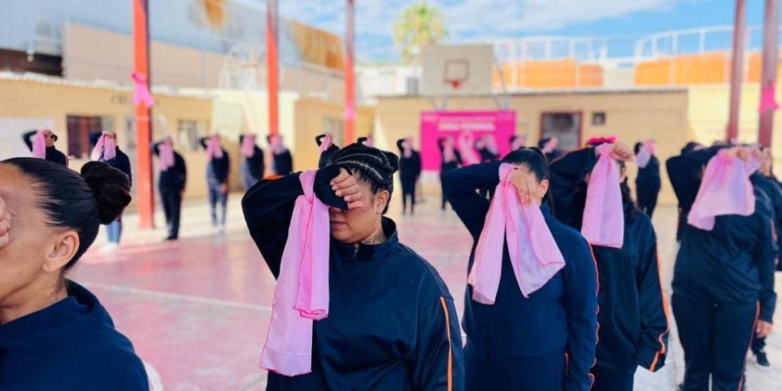 Concientiza Gobierno de Sonora sobre prevención de cáncer de mama a población femenil de los Ceresos