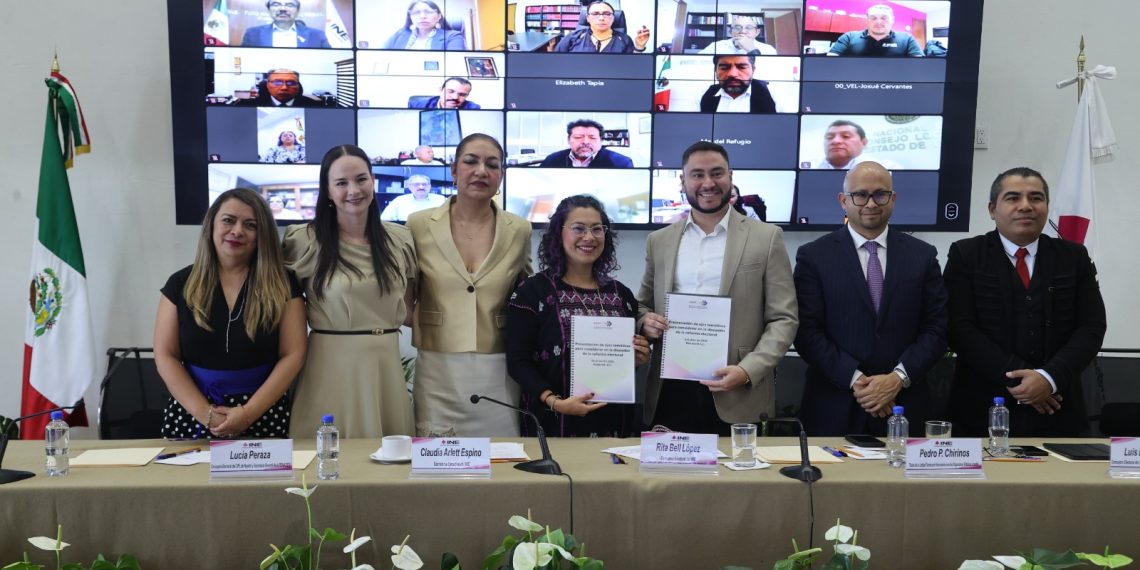 Recibe INE propuesta para la reforma electoral de la Red Nacional de Consejeras y Consejeros Electorales por una Democracia Incluyente