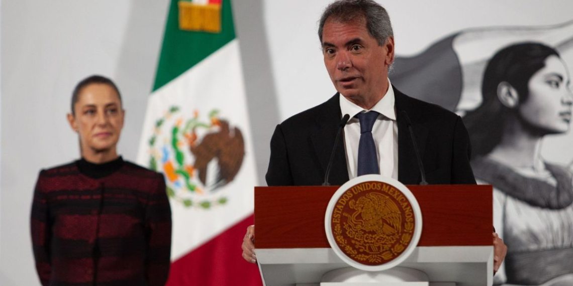 SHCP confirma 16 mil millones de pesos querellados por huachicol fiscal