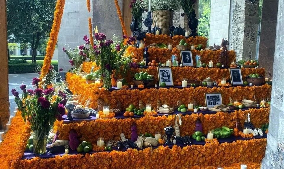 Costará ofrenda de Día de Muertos 18% más que en 2024