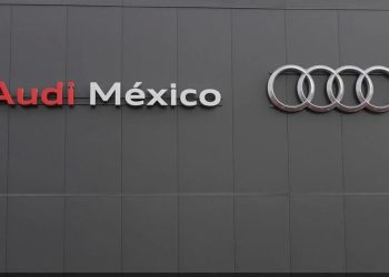 Suspende Audi operaciones en su planta de Puebla