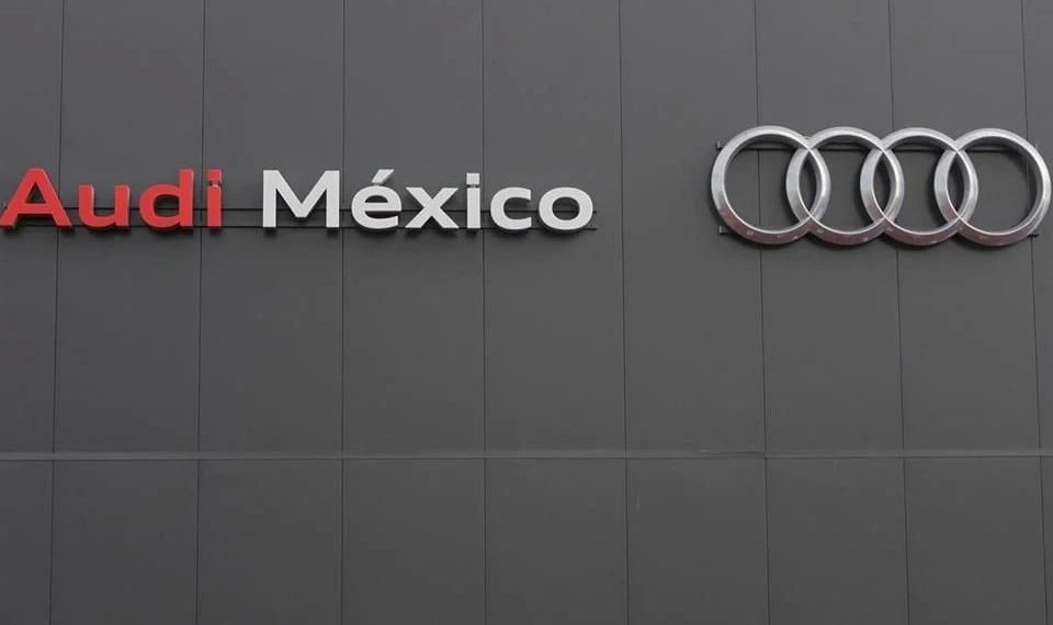 Suspende Audi operaciones en su planta de Puebla