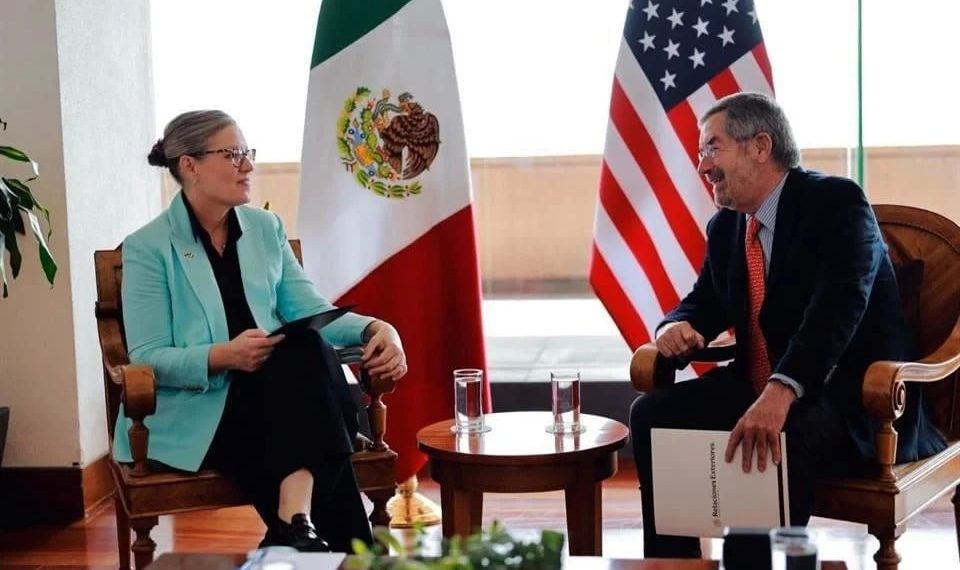 Fortalecen turismo y tecnología México-Arizona