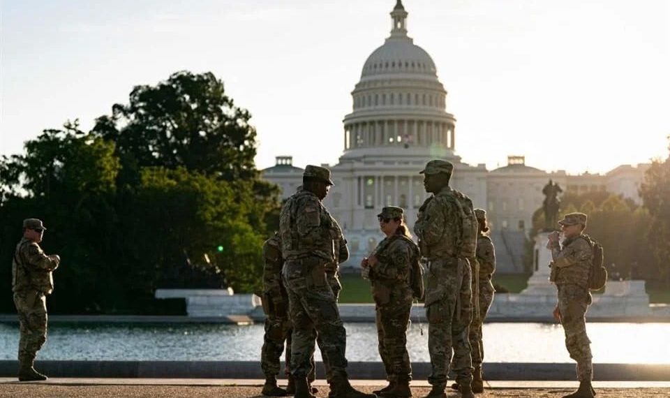 Paraliza cierre de Gobierno servicios gubernamentales en EU