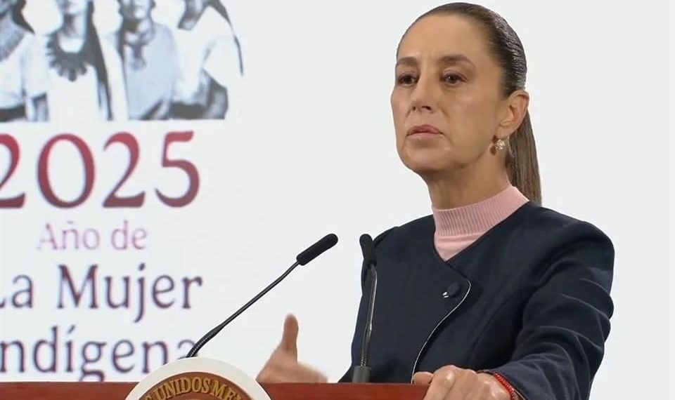 Rechaza Claudia Sheinbaum medida de EU sobre vuelos: ‘no somos piñata’