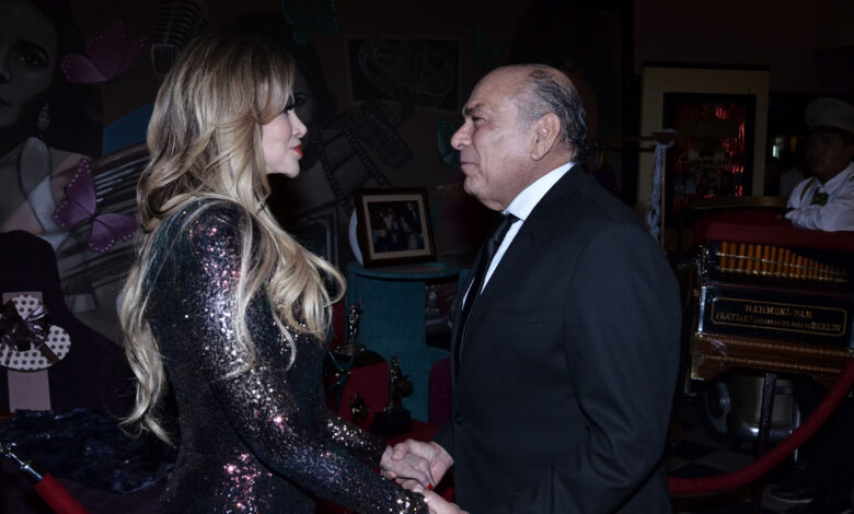 Demanda Lucía Méndez a papá de ‘Checo’ Pérez