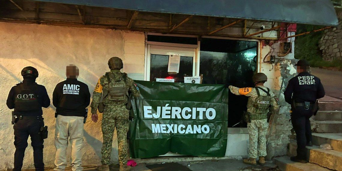 Operativo conjunto asegura 20 máquinas tragamonedas y cámaras en Nogales