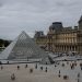 Un audaz robo de joyas invaluables en el Louvre cierra el museo más visitado del mundo