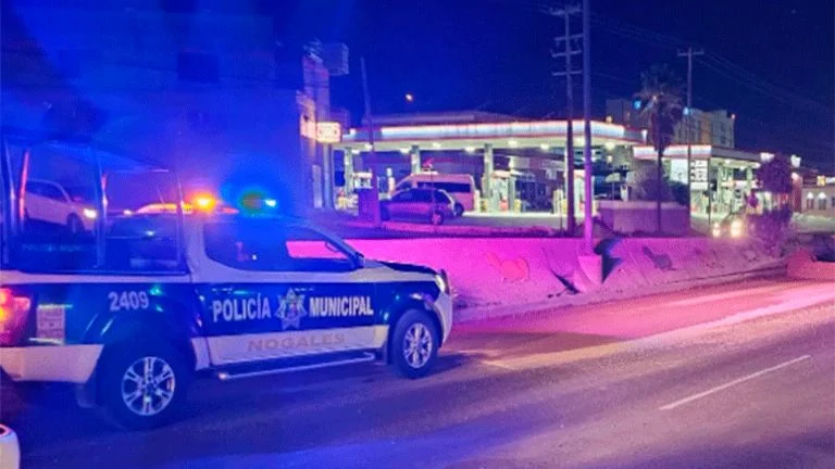 Hallan sin vida a un hombre al interior de un vehículo estacionado en zona industrial