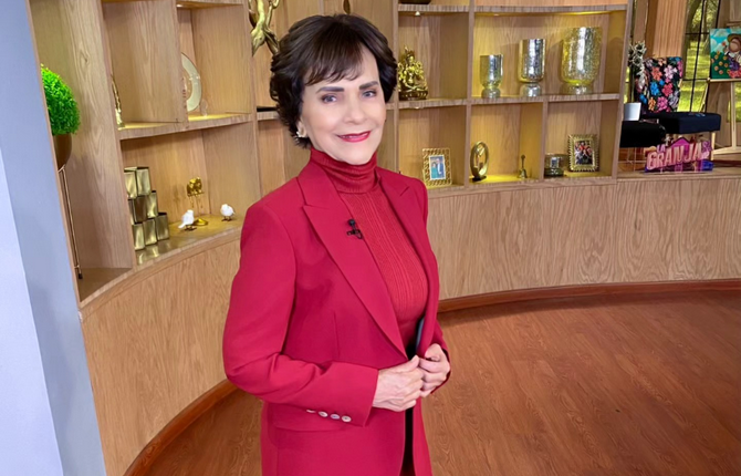 Pati Chapoy critica el concierto de Cazzu en México