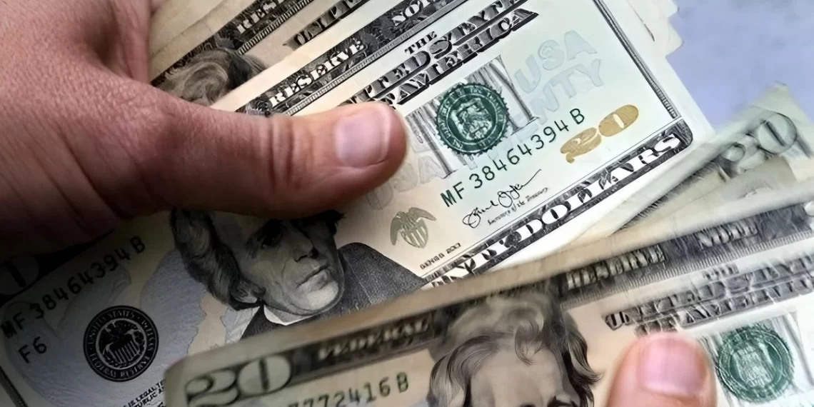 Peso avanza por expectativas sobre recorte de tasas de la Fed